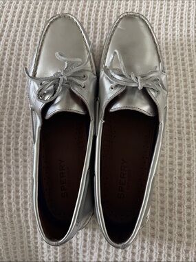 Sperry Silver Leather Deck Shoes Authentic Original™ 2 Eye Boat Shoe